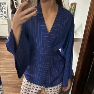 ALEXIS Kimono/Robe Top